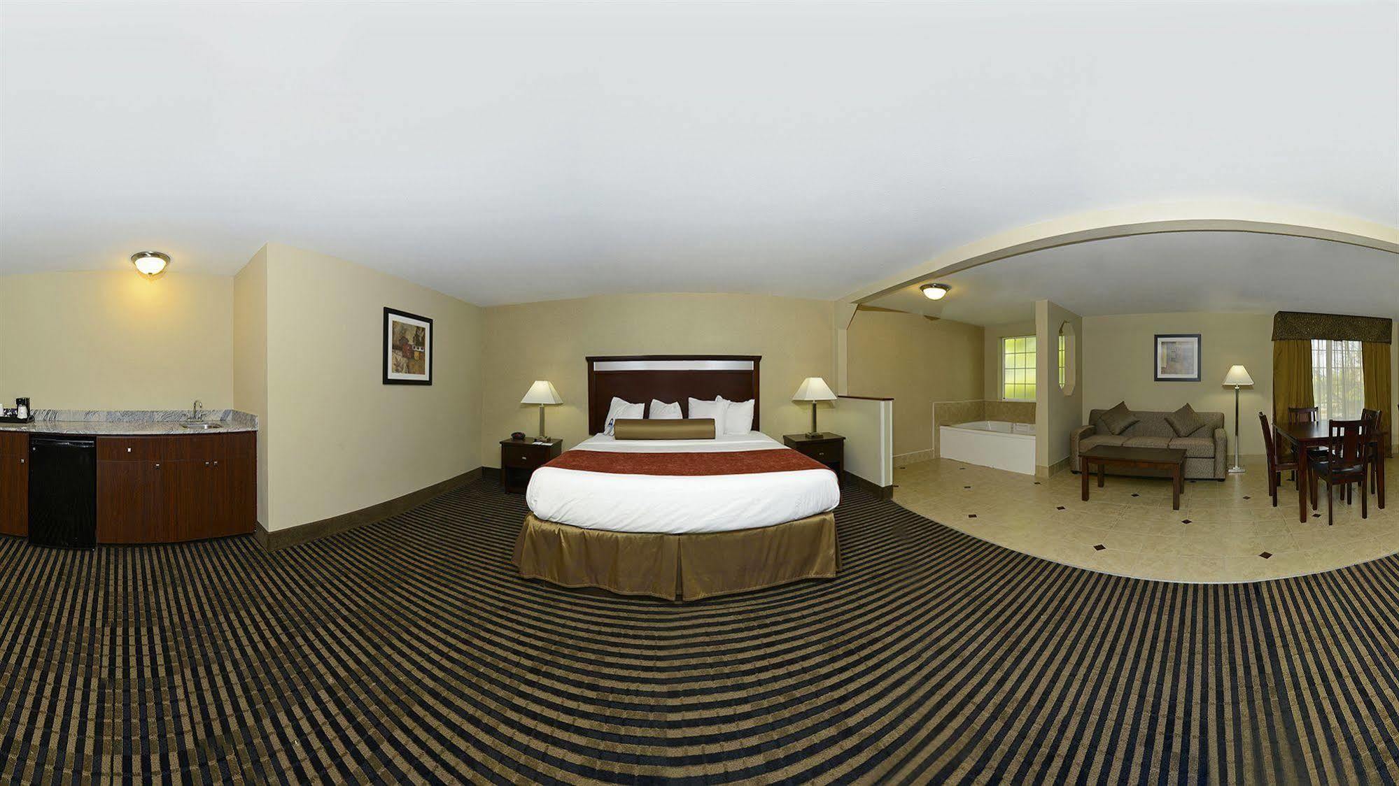 Best Western Plus Prairie Inn Albany Extérieur photo